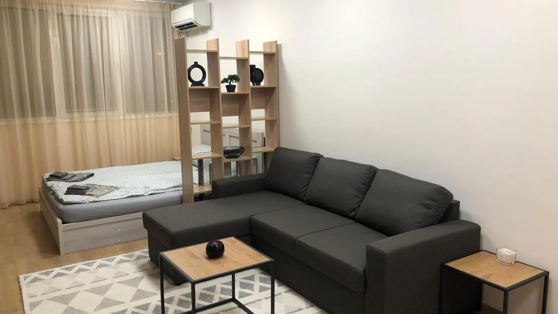 Apartament Дом1 Warna
